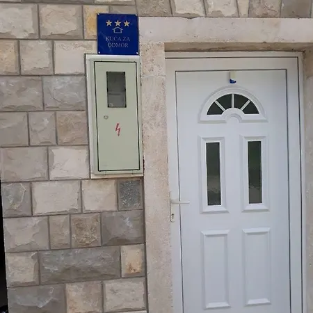 Apartman *